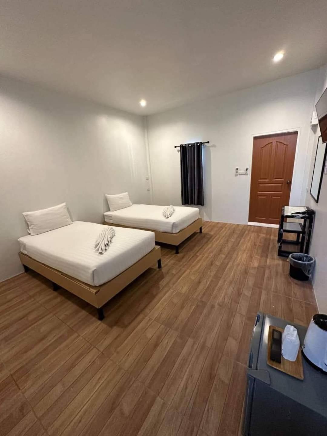 Three Bays Resort Prachuap Khiri Khan Exterior photo