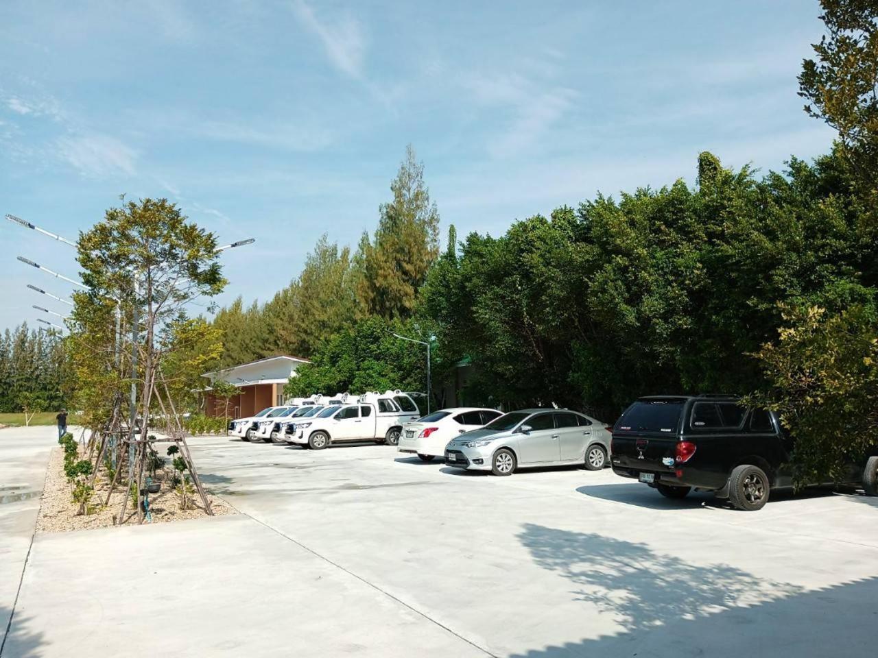 Three Bays Resort Prachuap Khiri Khan Exterior photo